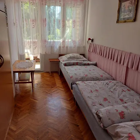 Krisztina Apartman Balatonfured