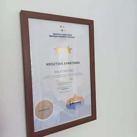 Krisztina Διαμέρισμα *